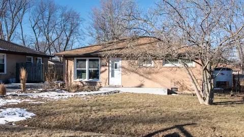 1 S228 Michigan Ave, Lombard, IL 60148