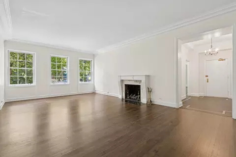 200 E Pearson St #2E, Chicago, IL 60611 photo 4
