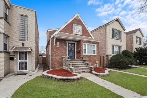 7251 S Francisco Ave, Chicago, IL 60629