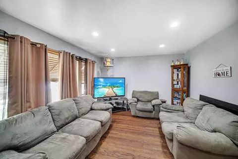2535 N Menard Ave, Chicago, IL 60639 photo 5