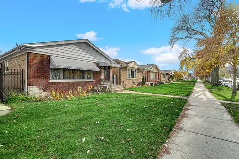 2535 N Menard Ave, Chicago, IL 60639 photo 4