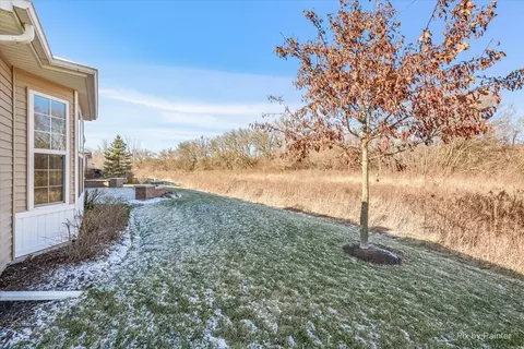 Exterior - 2425 Cape Cod Cir, Elgin, IL 60124 photo 8 of 12