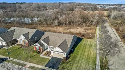 View/Area - 2425 Cape Cod Cir, Elgin, IL 60124 photo 3 of 11