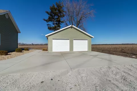 33022 E 1900 North Rd N, Colfax, IL 61728 photo 31