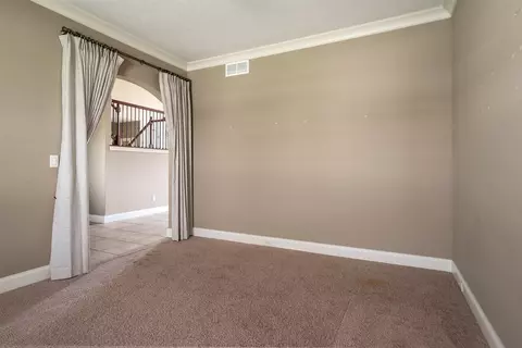 Living - 2704 Piney Run, Bloomington, IL 61705 photo 1 of 5