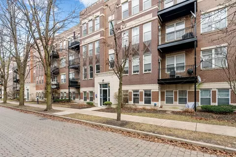 1225 N Orleans Ct #501, Chicago, IL 60610