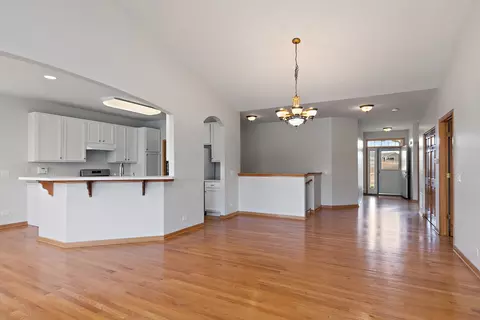 Living - 2780 Harnish Dr, Algonquin, IL 60102 photo 4 of 5