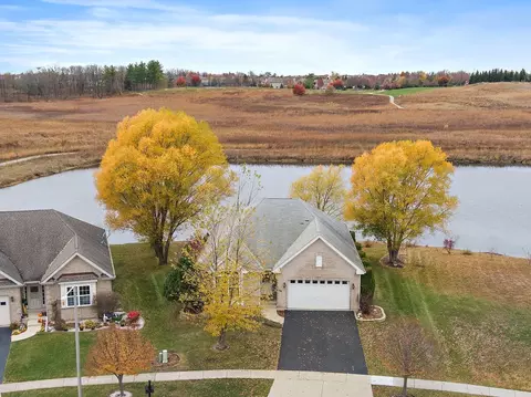 View/Area - 2780 Harnish Dr, Algonquin, IL 60102 photo 6 of 8