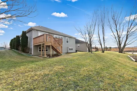 Exterior - 2780 Harnish Dr, Algonquin, IL 60102 photo 3 of 3