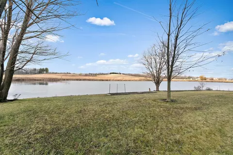 View/Area - 2780 Harnish Dr, Algonquin, IL 60102 photo 2 of 8