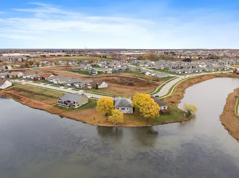View/Area - 2780 Harnish Dr, Algonquin, IL 60102 photo 8 of 8