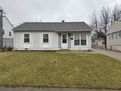 420 E Fullerton Ave, Glendale Heights, IL 60139