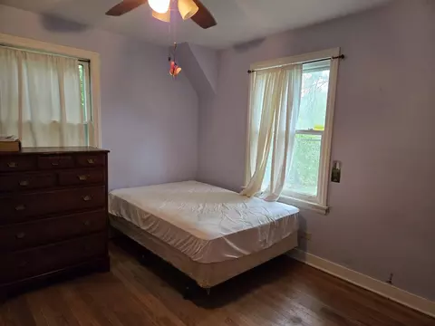 Bedroom - 16632 Plainview Dr, Markham, IL 60428 photo 4 of 4