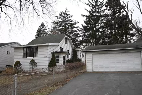37934 N Lake Vista Ter, Spring Grove, IL 60081