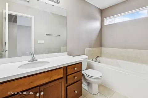 3926 Pratt St, Plano, IL 60545 photo 4