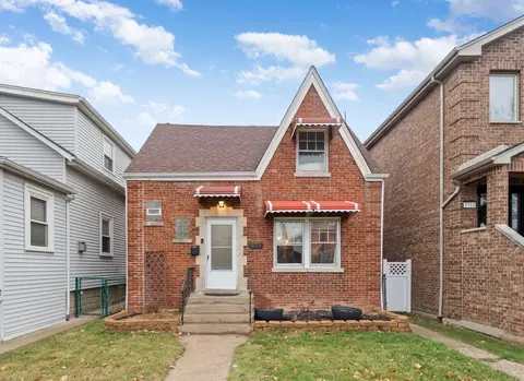 3715 N Odell Ave, Chicago, IL 60634
