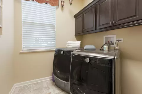 3988 Crimson Ct, Elgin, IL 60124 photo 17