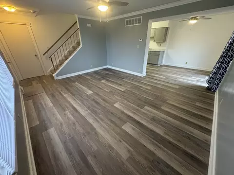 Living - 268 Circlegate Rd #268, New Lenox, IL 60451 photo 2 of 2