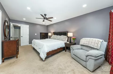 Bedroom - 3185 Bennett Pl, Aurora, IL 60502 photo 2 of 5