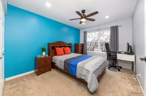 Bedroom - 3185 Bennett Pl, Aurora, IL 60502 photo 3 of 5