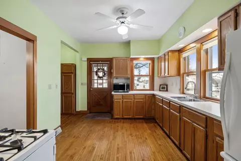 Other - 300 Theodore St, Crest Hill, IL 60403 photo 2 of 7