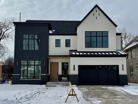140 S Rex Blvd, Elmhurst, IL 60126