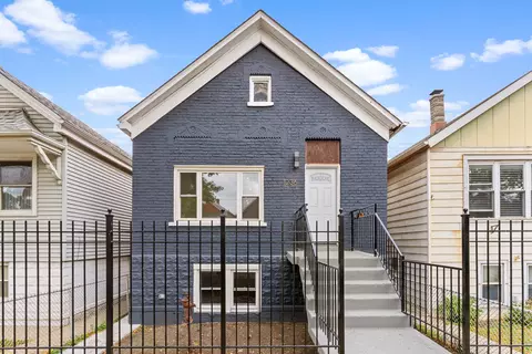 1236 W 32nd St, Chicago, IL 60608