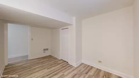 Bedroom - 112 E 50th St #1W, Chicago, IL 60615 photo 5 of 5
