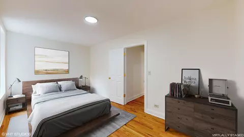 Bedroom - 112 E 50th St #1W, Chicago, IL 60615 photo 1 of 5