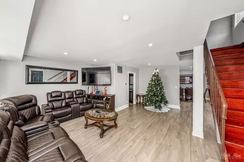 Other - 272 Waverly Dr, Elgin, IL 60120 photo 1 of 3