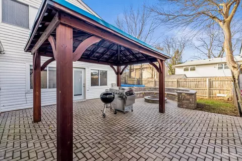 Other - 272 Waverly Dr, Elgin, IL 60120 photo 3 of 3