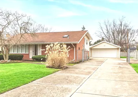 12554 S Parkside Ave, Palos Heights, IL 60463