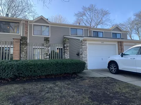 105 W Dover Dr #105, Mount Prospect, IL 60056