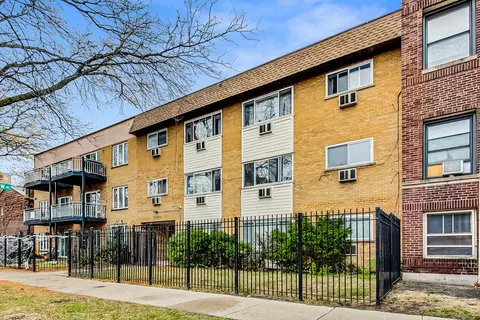 1508 W Pratt Blvd #1C, Chicago, IL 60626