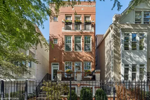 3714 N Greenview St #1, Chicago, IL 60613