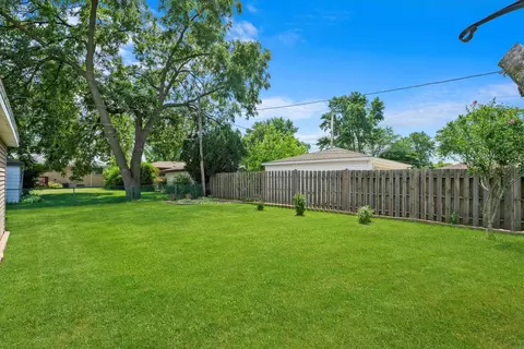 Exterior - Undisclosed, Addison, IL 60101 photo 6 of 7