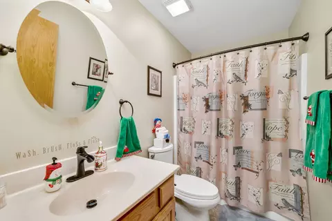 2585 Cambridge Dr, Morris, IL 60450 photo 20