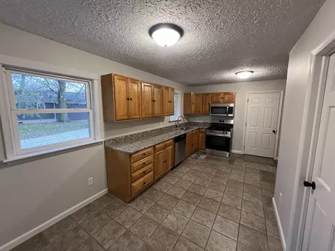 314 W James St, Dwight, IL 60420 photo 4