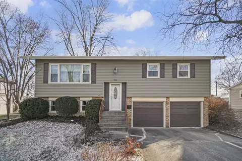 19021 Chestnut Ave, Country Club Hills, IL 60478