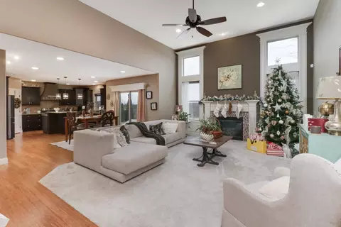 1808 Pfitzer Rd, Normal, IL 61761 photo 4