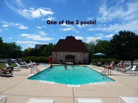 Exterior - 5200 Carriageway Dr #229, Rolling Meadows, IL 60008 photo 1 of 1