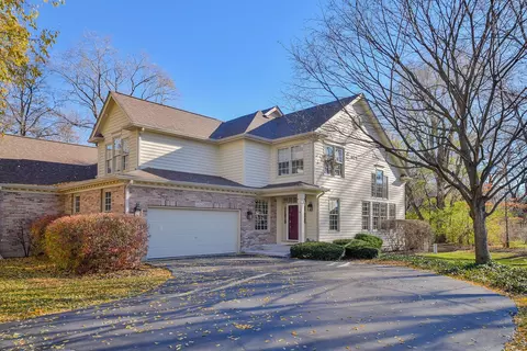 1462 Averill Cir, Geneva, IL 60134