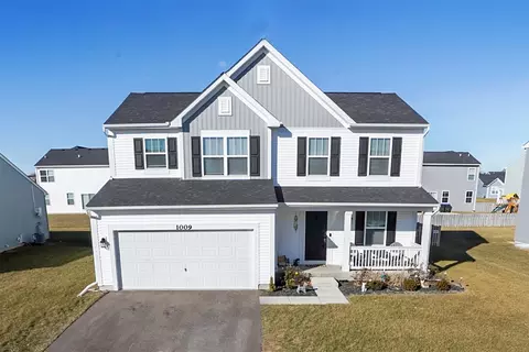 1009 Sharp Dr, Plano, IL 60545
