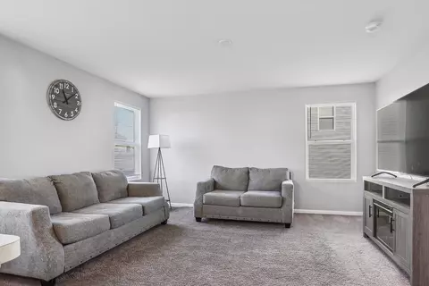 1009 Sharp Dr, Plano, IL 60545 photo 12
