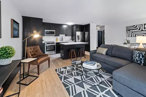 71 E Division St #602, Chicago, IL 60610 photo 6