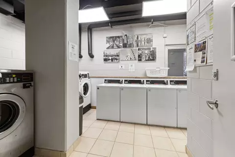 71 E Division St #602, Chicago, IL 60610 photo 17