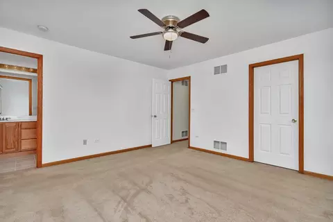 Bedroom - 2041 Lisbon Rd, Morris, IL 60450 photo 2 of 3