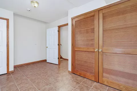 Entry Way - 2041 Lisbon Rd, Morris, IL 60450 photo 1 of 1