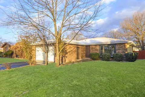 20619 Bensley Ave, Lynwood, IL 60411