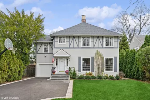 351 Ridge Ave, Winnetka, IL 60093